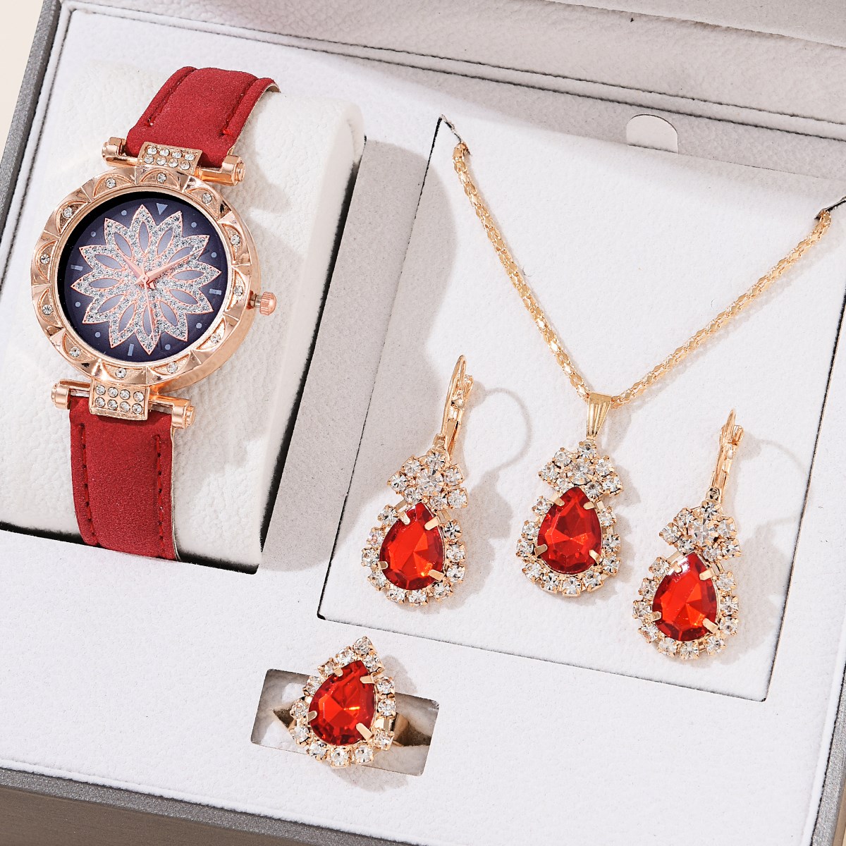 Stylish streamlined women watch T102